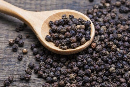 Pimienta Negra en grano y molida
